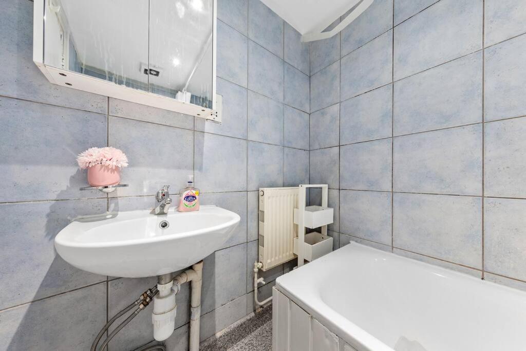דירות לונדון 1Br Modern Flat On Edgware Rd Ed3 מראה חיצוני תמונה